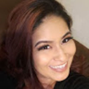 Meet your Posher, Raquel